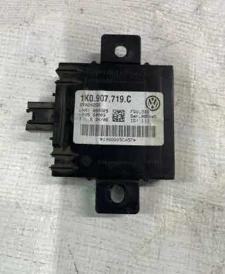 Volkswagen Touran I Alarm control unit/module 1K0907719C 28024256 1980085CA5F