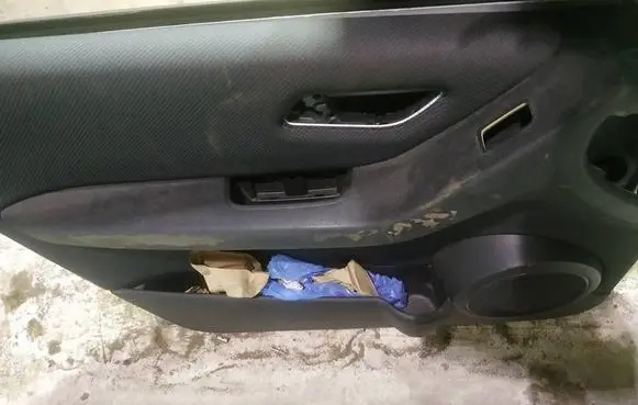 Mercedes-Benz A W169 Front door card panel trim