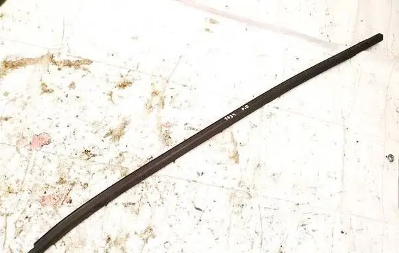 Cupra Born Front door glass trim molding 10a837477c