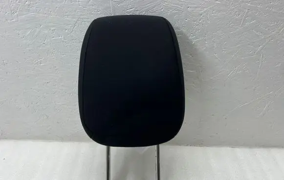 Nissan Leaf II (ZE1) Front seat headrest 