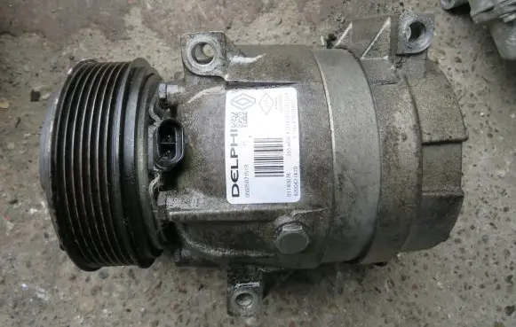 Renault Laguna II Air conditioning (A/C) compressor (pump) 8200421480