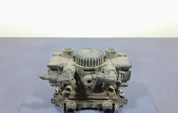 AC 428 Vacuum valve 4801040050