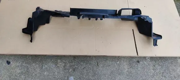 Toyota Yaris GR Radiator trim 1668118010