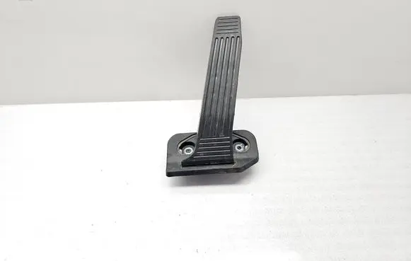Lexus UX Accelerator throttle pedal