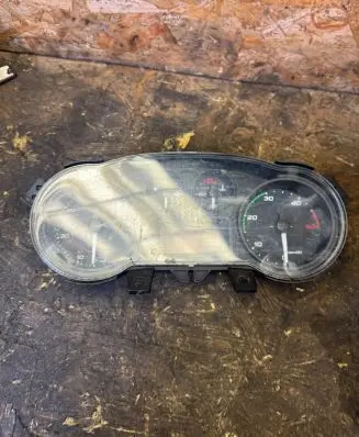 Iveco Daily 6th gen Speedometer (instrument cluster) 5801815718 010915 A2C94263101