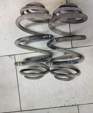 Renault Trafic III (X82) Rear coil spring
