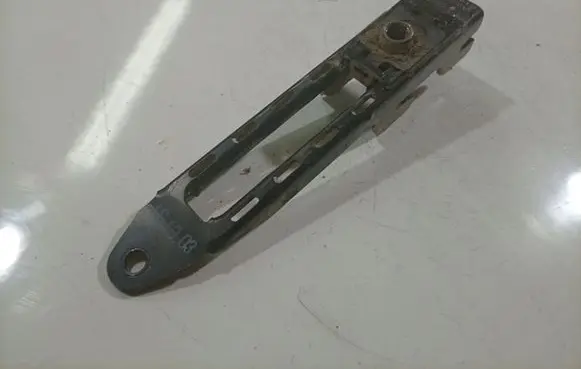 Volkswagen Sharan Seat belt adjustment rail 