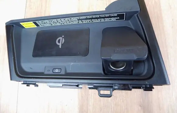 Lexus UX Wireless charging module 861C076031