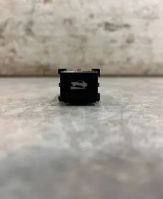 Subaru Outback (BS) Other switches/knobs/shifts 83211AL001