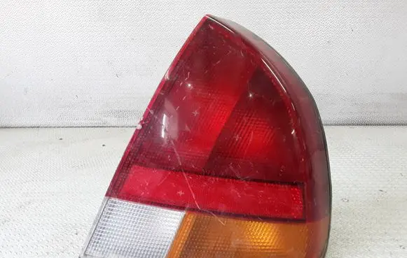 Mitsubishi Carisma Rear/tail lights 29210202