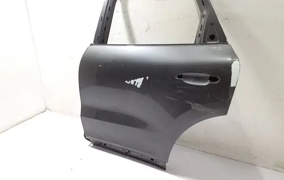 Porsche Cayenne (9Y0 9Y3) Rear door 95883305100