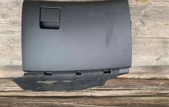 Opel Insignia A Glove box 13308550 13308551