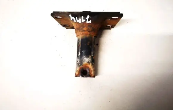 Ford Mondeo Mk III Front bumper mounting bracket 1s7117c884be