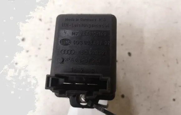Audi A6 S6 C5 4B Heater blower motor/fan resistor 4B0820521 MF246810149 5DS00646702