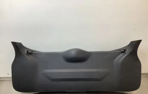 Nissan Qashqai Tailgate trim 909014EA0A