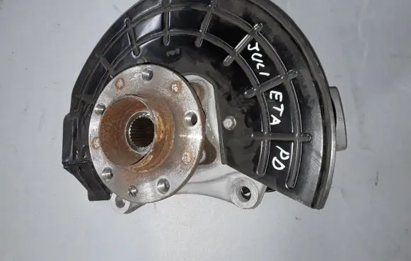 Alfa Romeo Giulietta Front wheel hub 28A32206