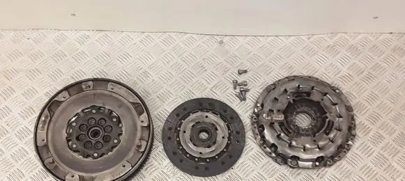 BMW 1 F20 F21 Clutch set kit 21217638349