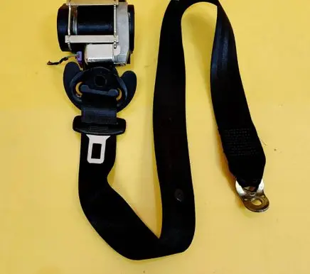 Seat Toledo III (5P) Front seatbelt 04167112