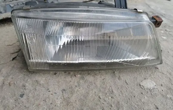 Suzuki Baleno EG Headlight/headlamp 10032018