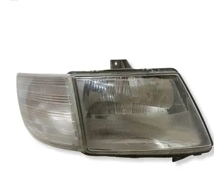 Mercedes-Benz Vito Viano W638 Headlight/headlamp E95063