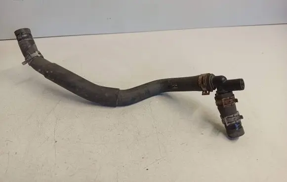 Subaru Forester SH Engine coolant pipe/hose