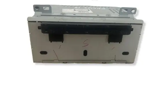 Ford Focus Radio/CD/DVD/GPS head unit 10R035513 BM5T18C815HM Z002209