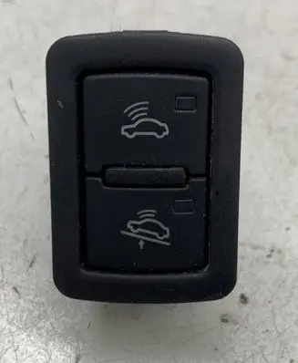 Audi A6 S6 C6 4F Alarm switch 4F0962109