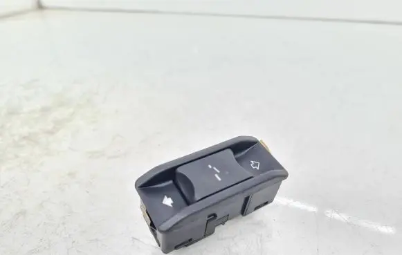 BMW 5 E39 Sunroof switch 61316907288 6907288