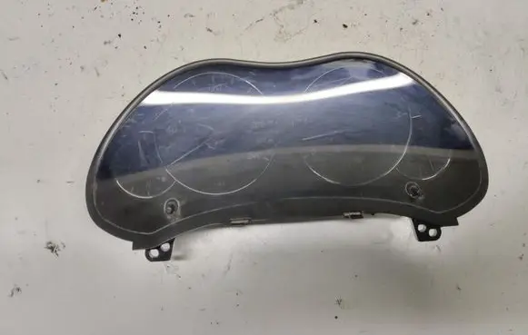Toyota Avensis T250 Speedometer (instrument cluster) 8380005630