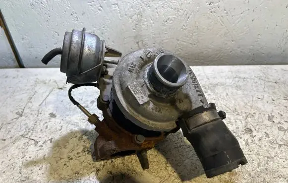 KIA Ceed Turbo 7752748003 XF116203011 2802422C22