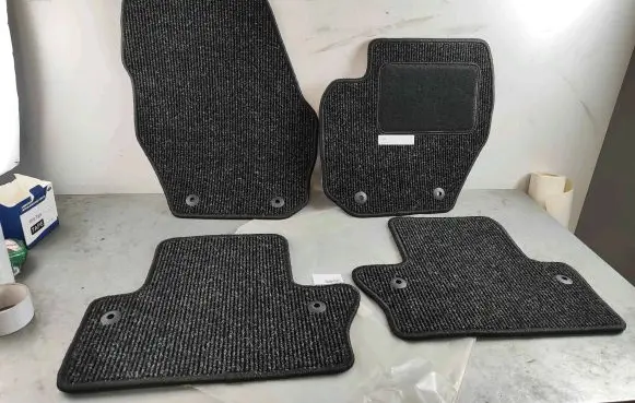 Volvo S60 Car floor mat set 31389708