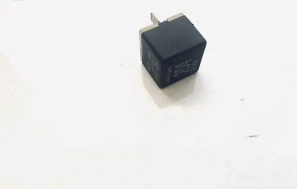 Audi A6 S6 C5 4B Other relay 431951253h