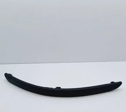 Ford Focus Front bumper splitter molding 2M5117E909 2M5117E909A