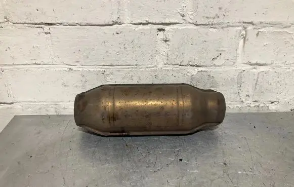 BMW X5 E70 Middle muffler/silencer 7578186