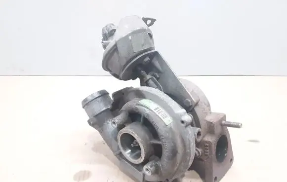 Ford Focus Turbo 9658728580 GT1749V