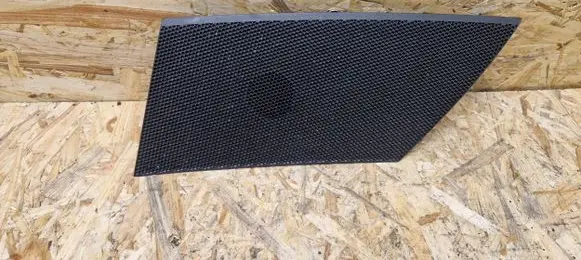 Side speaker trim/cover