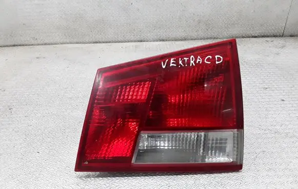 Opel Vectra C Tailgate rear/tail lights 24469464