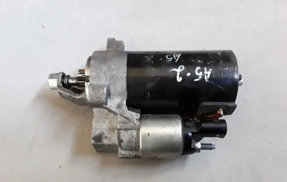 Audi A5 8T 8F Starter motor 0001139019