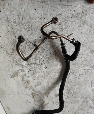BMW 5 F10 F11 Coolant pipe/hose 7577013