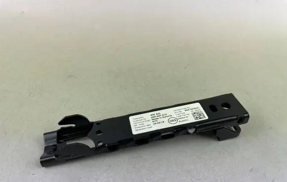 Skoda Superb B8 (3V) Seat belt height adjuster 4M0857819