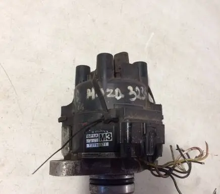 Mazda 323 F Spark distributor T2T60371
