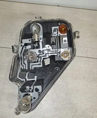 Opel Astra H Tail light bulb cover holder 15972900