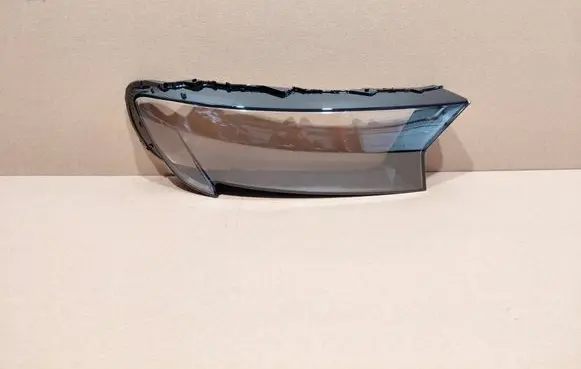 Audi Q7 4M Headlight lense 4M0941040D