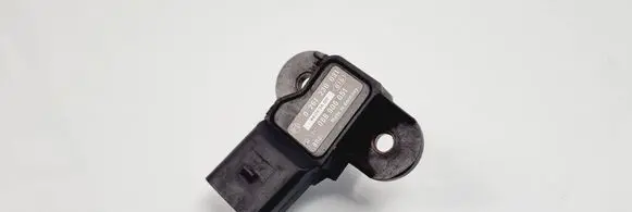 Volkswagen Golf V Air pressure sensor 06B906051 0261230031