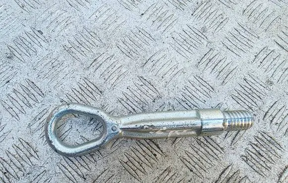 Mini Cooper Countryman R60 Towing hook eye 