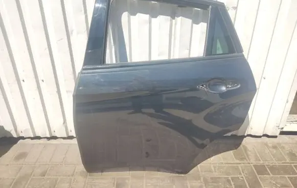 BMW X6 F16 Rear door