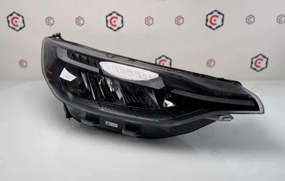 Ford Transit Custom II Headlight/headlamp PZ31-13H014-CB