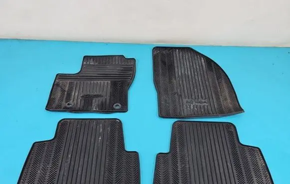 Ford Kuga I Front floor mat 8V4J-13010-FAW IMPRK1408158