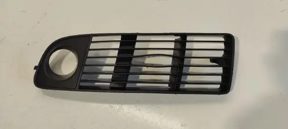 Audi A6 S6 C5 4B Front bumper lower grill 4B0807681G