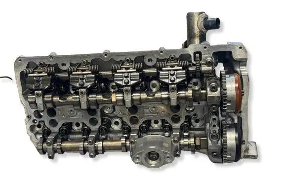 BMW 5 F10 F11 Engine head 7603475 S63B44B